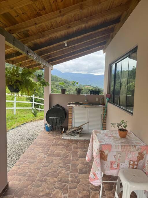 Cabana Recanto Do Arruda Para Casal Em Aguas Mornas المظهر الخارجي الصورة