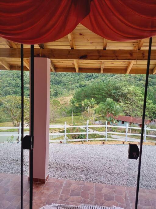 Cabana Recanto Do Arruda Para Casal Em Aguas Mornas المظهر الخارجي الصورة