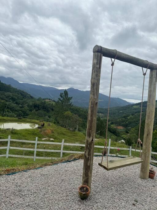 Cabana Recanto Do Arruda Para Casal Em Aguas Mornas المظهر الخارجي الصورة
