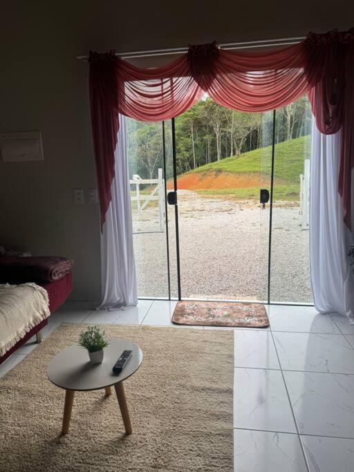 Cabana Recanto Do Arruda Para Casal Em Aguas Mornas المظهر الخارجي الصورة