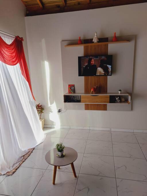 Cabana Recanto Do Arruda Para Casal Em Aguas Mornas المظهر الخارجي الصورة